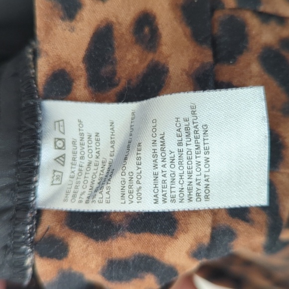 Lord & Taylor Brown Leopard Print Skinny Pants Size 6 - Picture 6 of 6